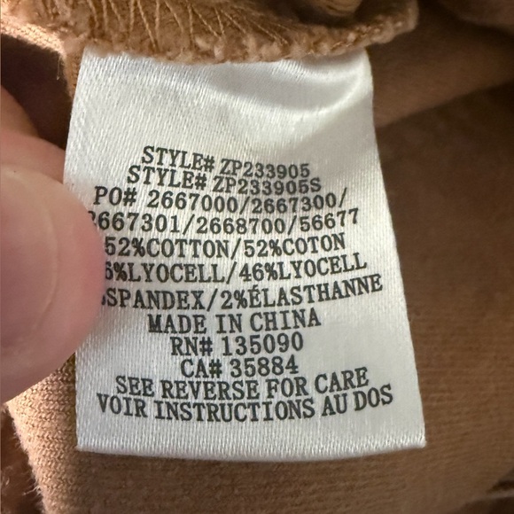 Z Supply Noah Tan/Brown Cargo Pants - Picture 11 of 12